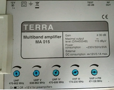 Усилитель ТВ сигнала  Terra MA 015 антенный 5 входов, 30/34 dB